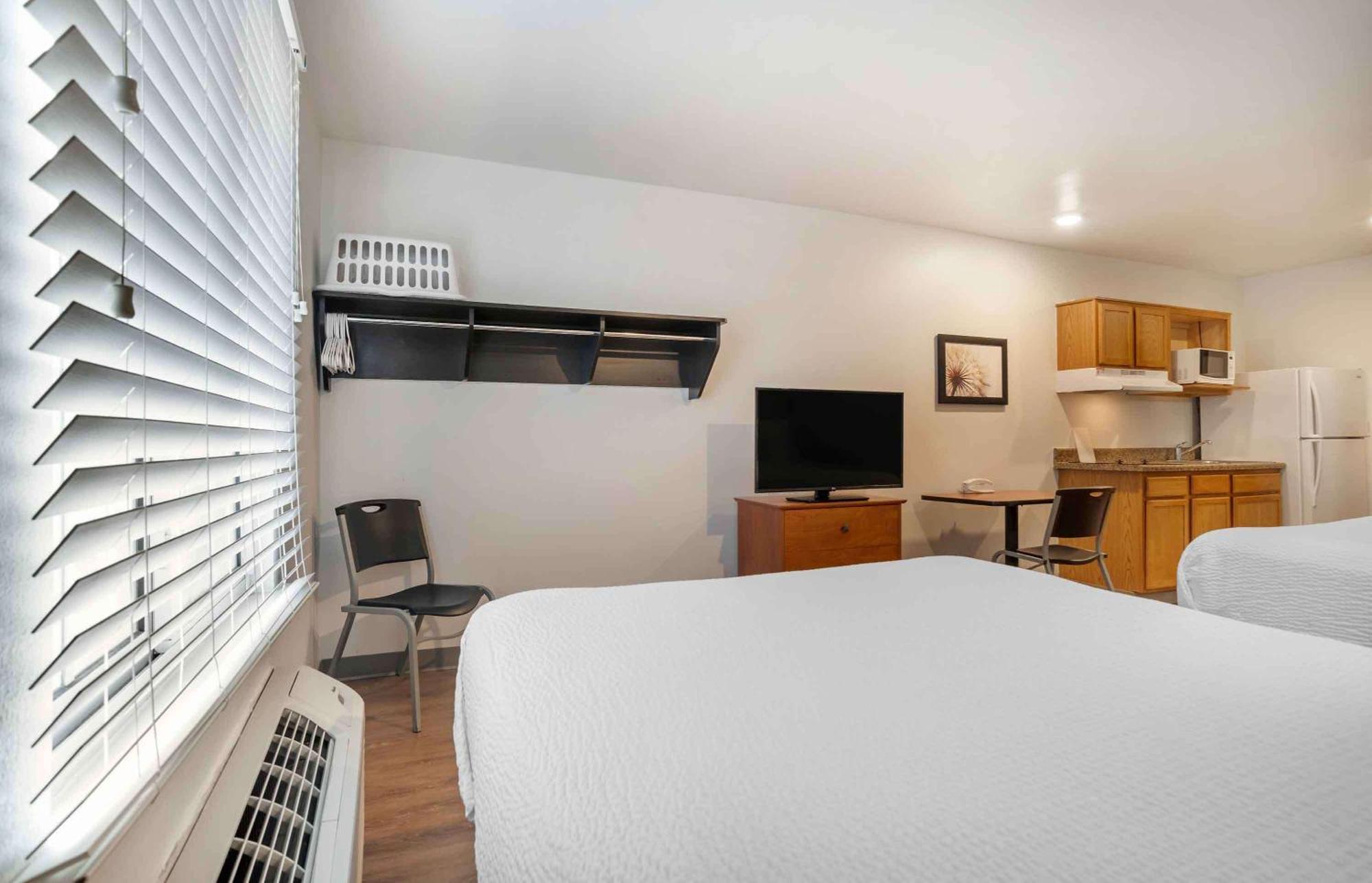 Extended Stay America Select Suites - Pensacola - Northeast Ferry Pass Bagian luar foto