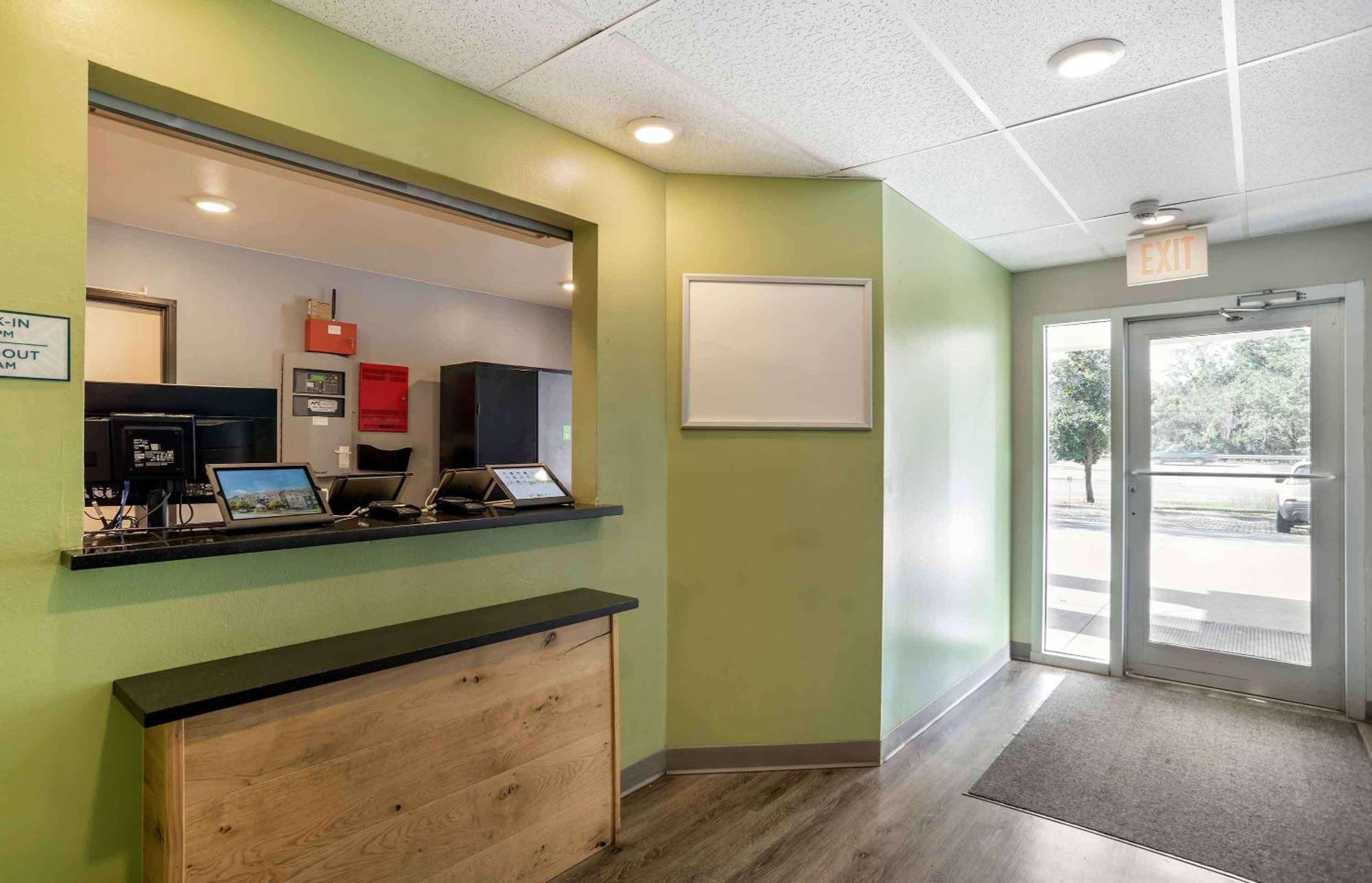 Extended Stay America Select Suites - Pensacola - Northeast Ferry Pass Bagian luar foto